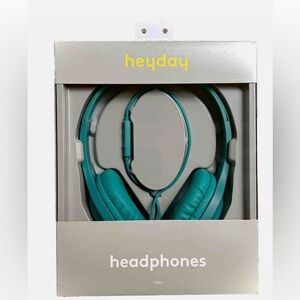 Heyday Wired On-Ear Padded Headphones Built In Microphone Bright Teal